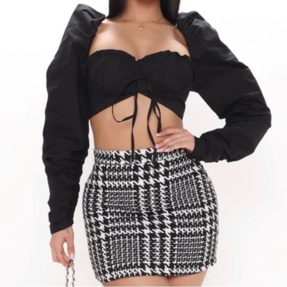 FASHION Nova Your Hearts Desire Crop Top BNWT - Picture 1 of 5